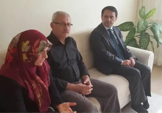 Vali Aktaş, Şehit Ailesini Ziyaret Etti
