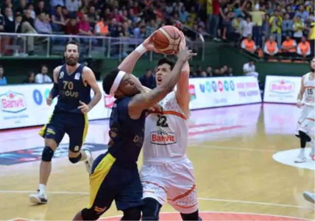 Fenerbahçe Doğuş Finale Yükseldi