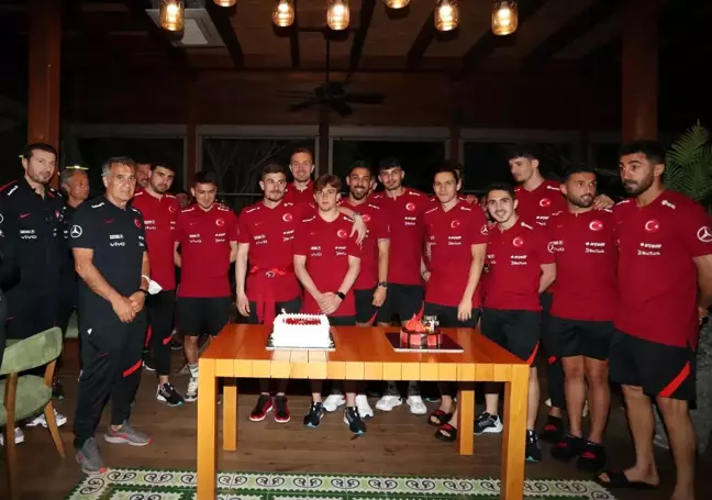 Dorukhan ve Rıdvan'a doğum günü kutlaması