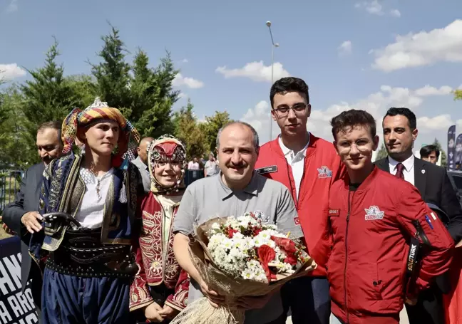 Bakan Varank TEKNOFEST/TÜBİTAK Uluslararası Serbest Görev İHA Yarışması'na katıldı (2)