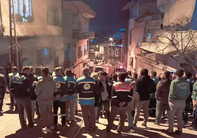 Şanlıurfa'da metruk bina çöktü, 1 kişi enkaz altında kaldı
