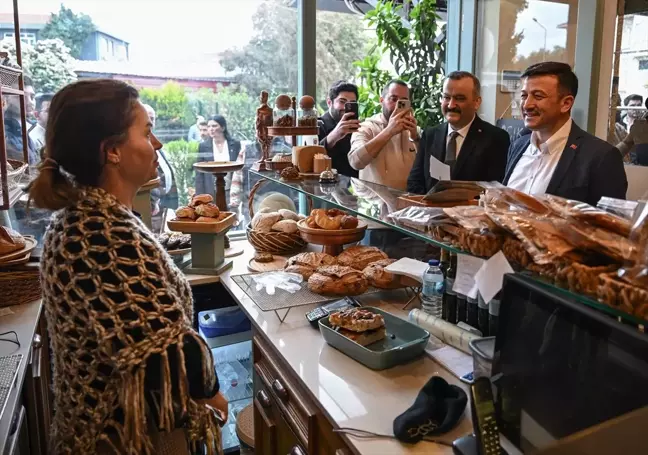 Hamza Dağ, İzmir'e hizmet dışında bir ajandası olmadığını söyledi