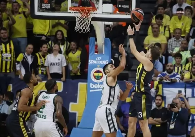 Fenerbahçe Beko, EuroLeague'de Panathinaikos'a Yenildi