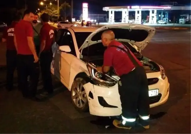 Adıyaman'da iki otomobil çarpıştı: 10 yaralı