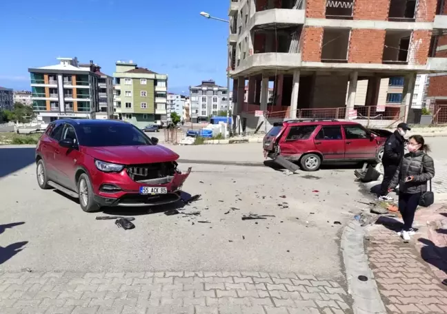 Samsun'da trafik kazası: 2 yaralı