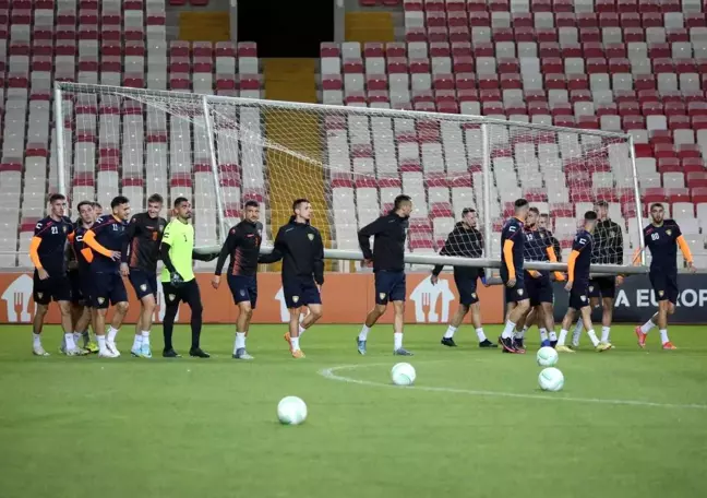 Sivas spor haberi... Ballkani, son idmanını Sivas 4 Eylül Stadyumu'nda yaptı