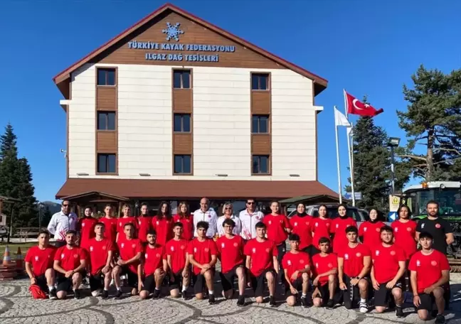 Natural Kızak Yıldız ve Genç Milli Takımları Kastamonu'da Kamp Başlattı