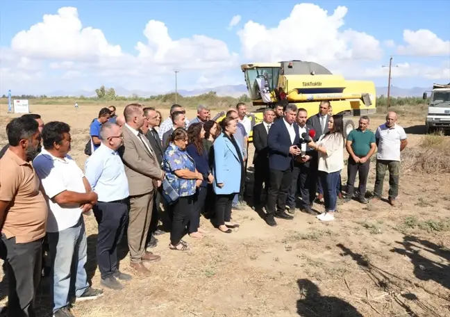 KKTC'de TİKA ve Tarım Bakanlığı işbirliğiyle mısır hasadı gerçekleştirildi