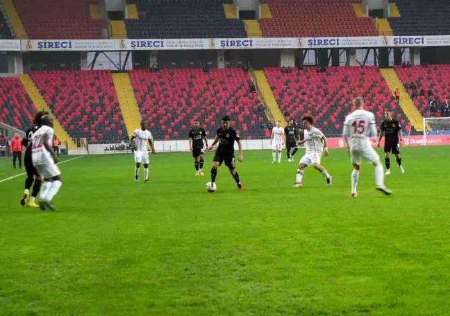 Gaziantep FK, Ziraat Türkiye Kupası'nda Etimesgut Belediyespor'u mağlup etti