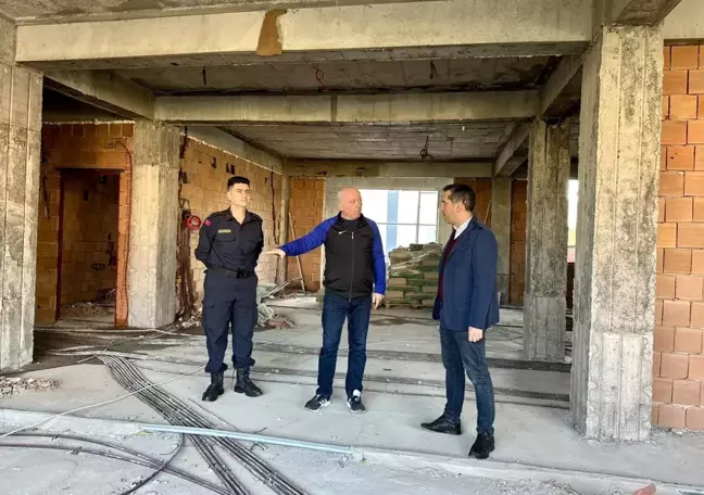 Muğla'da yapımı devam eden Gençlik Merkezi'nde incelemeler yapıldı
