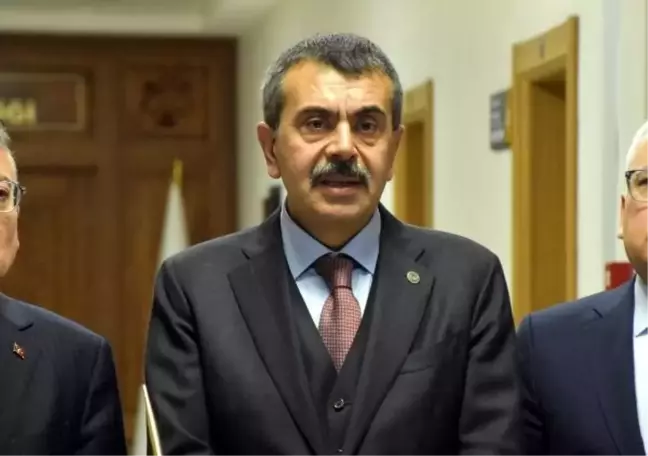 Milli Eğitim Bakanı Yusuf Tekin, yerel yöneticilere eğitim-öğretim sürecine destek çağrısı yaptı