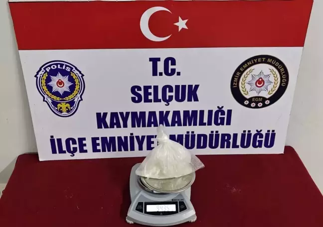 İzmir'de Uyuşturucu Operasyonu: 2 Kişi Tutuklandı