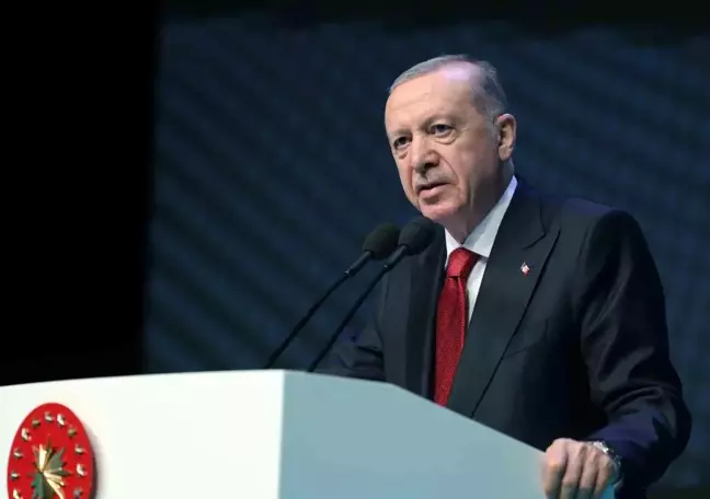 Cumhurbaşkanı Erdoğan'dan CHP lideri Özgür Özel'e: