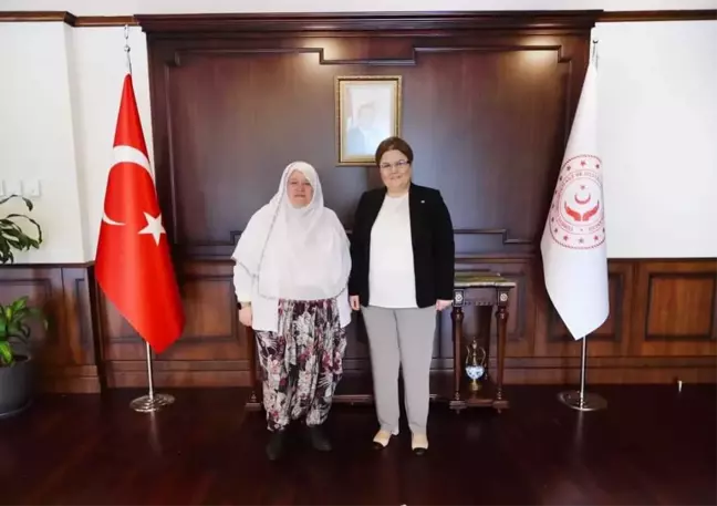 Aile ve Sosyal Hizmetler Bakanı Yanık, Mihalgazi Belediye Başkanı Akgün'ü kabul etti