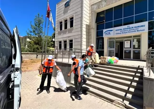 Altınordu Belediyesi Depremzedelere Yardım Malzemeleri Ulaştırdı