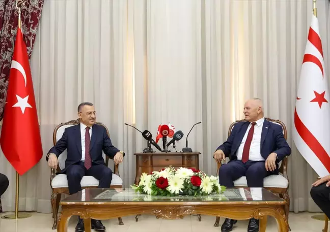 TBMM Dışişleri Komisyonu Başkanı Oktay, KKTC Cumhuriyet Meclisi Başkanı Töre'yle görüştü Açıklaması