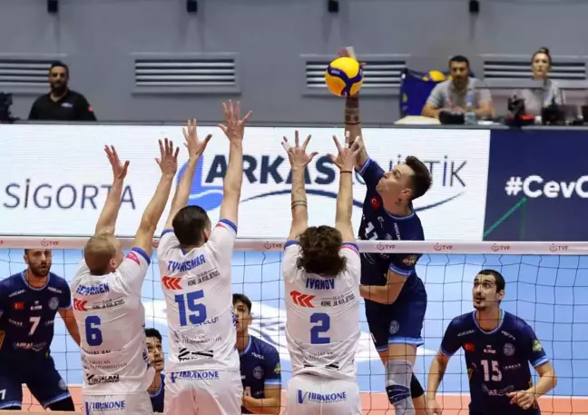 Arkas Spor, CEV Challenge Cup'ta Akaa Volley'e 3-1 Mağlup Oldu