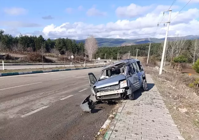 Bursa'da Trafik Kazası: 1 Kişi Hayatını Kaybetti