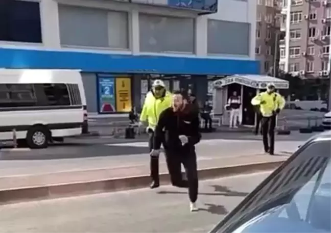 Mersin'de Trafik Polisinin Kovaladığı Şahıs Yakalandı