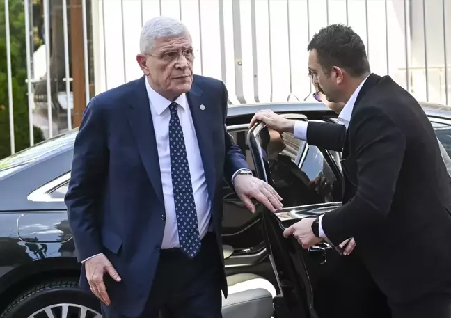 Müsavat Dervişoğlu'ndan Türkeş'in Kabrine Yönelik Olaylara Sert Tepki