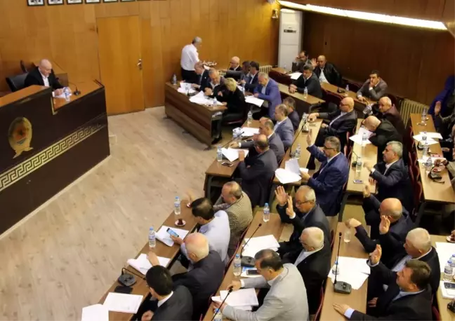42 Madde Komisyondan Geçerek Meclise Havale Edildi
