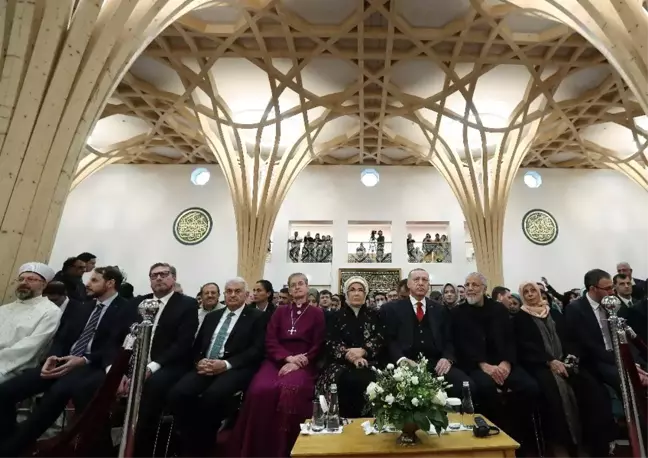 Cumhurbaşkanı Erdoğan Cambridge Camii'nin açılışını yaptı