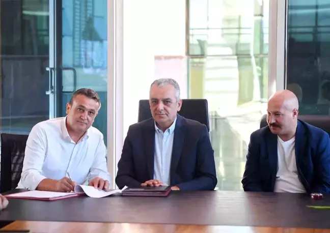 Konyaaltı Belediyesi İşçilerine Yüzde 37 Zam Yapıldı