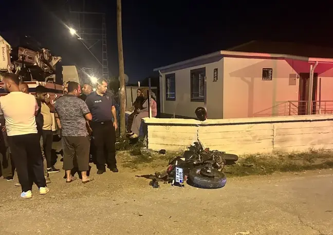 Dörtyol'da Vinçle Çarpışan Motosiklet Sürücüsü Hayatını Kaybetti