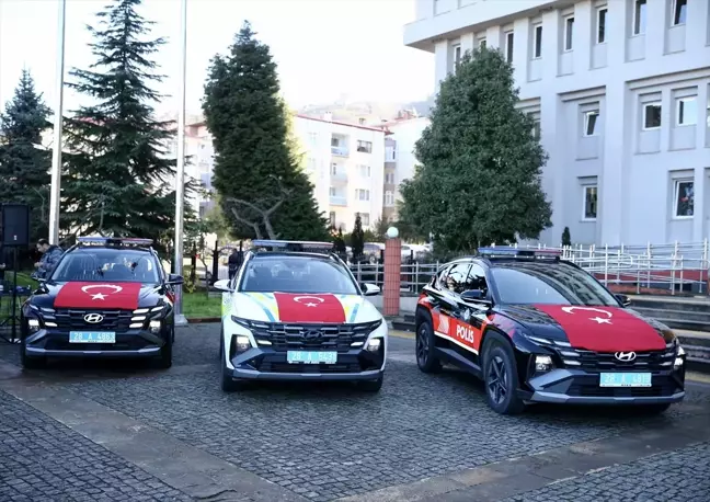 Giresun'da Jandarma ve Emniyet Teşkilatına 65 Araç Teslim Edildi