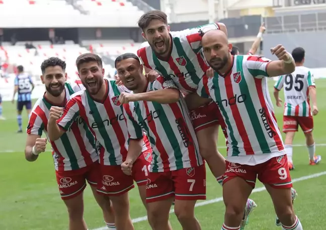 Karşıyaka ve Bursaspor'un Final Gibi Mücadelesi