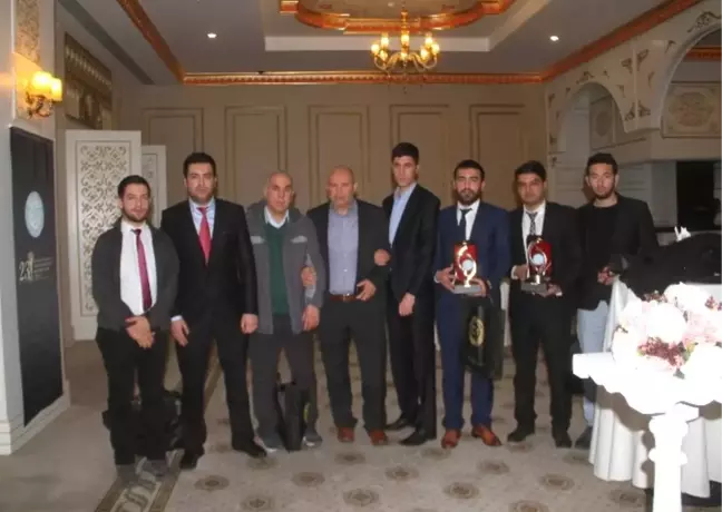 Çalışan Gazeteciler Günü'nde İHA'ya Ödül Yağmuru