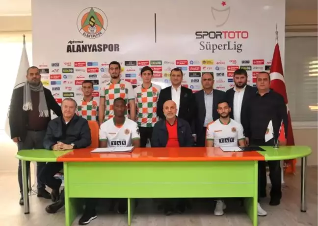 Aytemiz Alanyaspor, Plet ve Emre'yi Transfer Etti