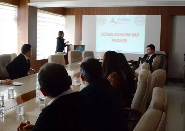 Soma'da öğrencilere