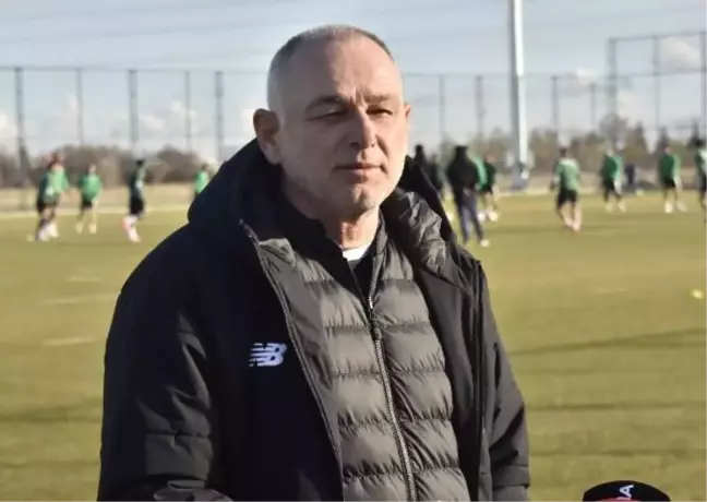 Konyaspor'un yeni teknik direktörü Fahrudin Ömerovic, Aykut Kocaman'dan izin aldı