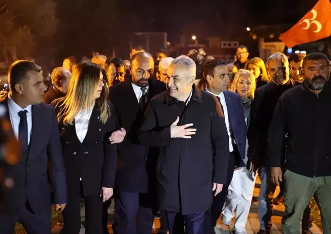 Cumhur İttifakı Aydın Büyükşehir Belediye Başkan Adayı Mustafa Savaş Söke'de Destek İstedi