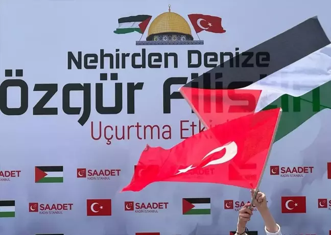 Saadet Partisi İstanbul İl Kadın Kolları Filistin'e Destek Etkinliği Düzenledi