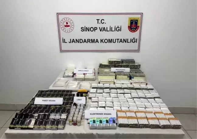 Sinop'ta Jandarmadan Kaçak Sigara Operasyonu: 10 Bin 440 Makaron Ele Geçirildi