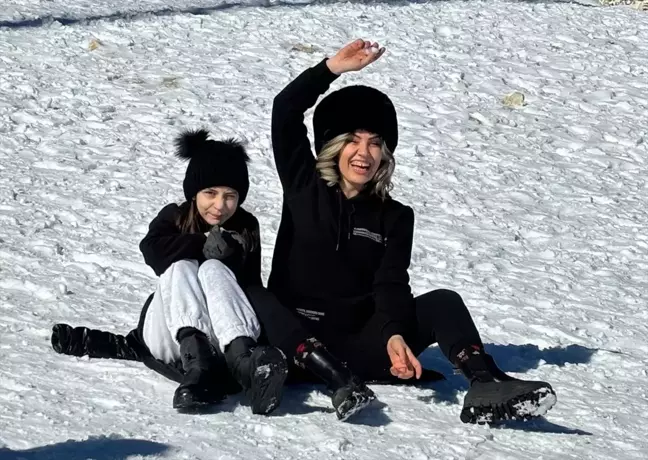 Karabük'ün Yüksek Kesimlerine Kar Yağdı