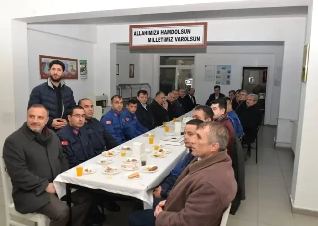 Mustafa Esgin'den Yılın İlk Bebeğine Altın