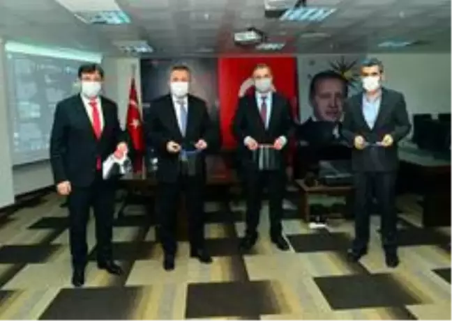 Bursa İl Milli Eğitim Müdürlüğü, emniyet güçlerine siper oldu