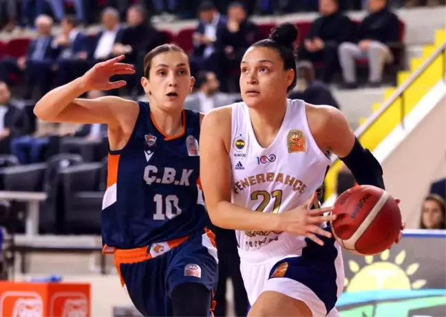 ÇBK Mersin, Fenerbahçe'yi mağlup ederek galibiyeti hedefliyor