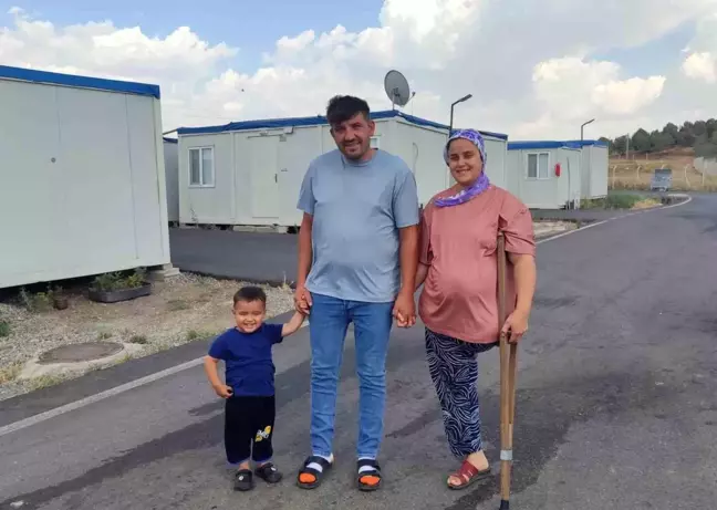 Kadın, trafik kazası sonucu bacağını kaybetti ama engelleri aşarak mutlu bir hayat yaşıyor