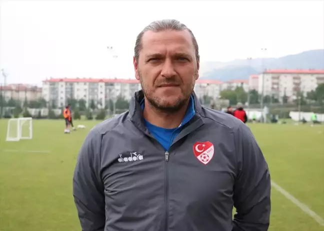 Erzurum'da Futbol Antrenörlük Eğitimi Programı Başladı