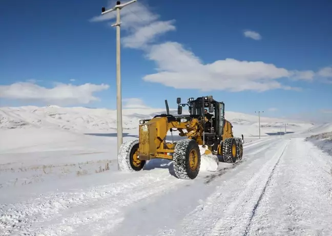 Van'da Kar Ve Tipi Nedeniyle Kapanan 119 Yerleşim Yeri Ulaşıma Açıldı