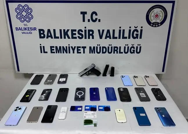 Balıkesir Merkezli Dolandırıcılık Operasyonunda 13 Tutuklama