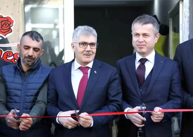 Eski Hükümlü Ferhat Gül, Terzi İşletmesini Açtı