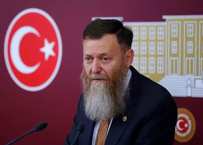 CHP'li Atıcı: Türkiye Şehitlerine Ağlarken, Vekillerin Kendilerine Kıyak Yapmaları Ne Kadar Ahlaki...
