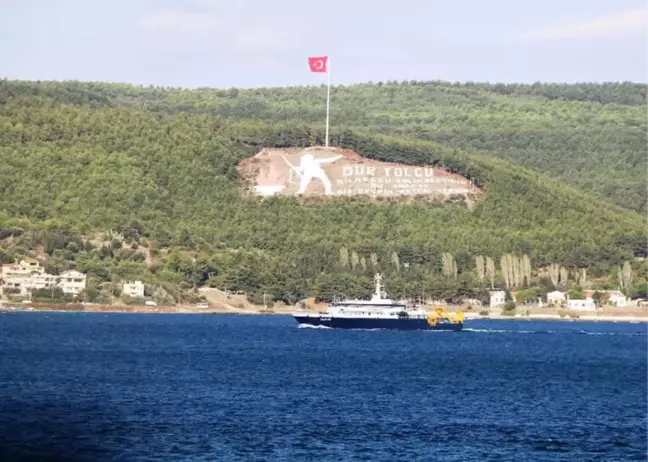 Rus Arama Kurtarma Gemisi Düşen Rus Uçağını Aramak İçin Çanakkale Boğazı'ndan Geçti