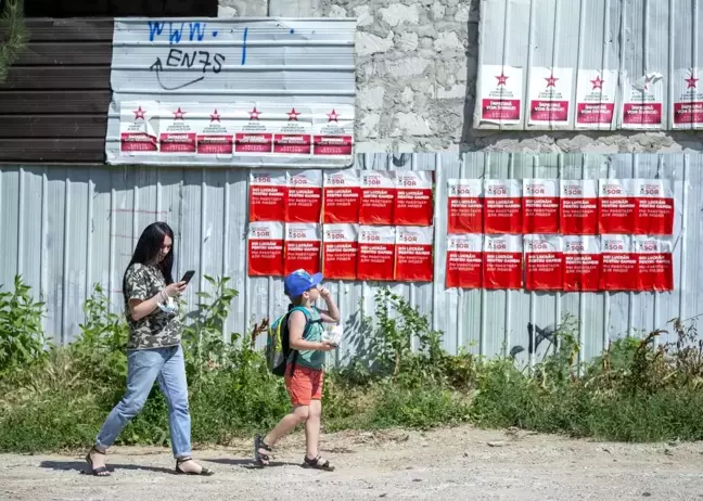 Moldova'da halk erken seçimler için sandık başında