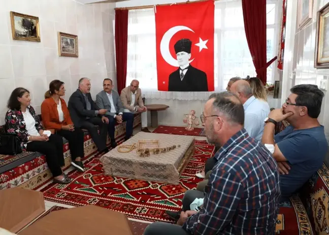 AK Parti'li Sürekli, 3. Sanayi Sitesi esnafını ziyaret etti
